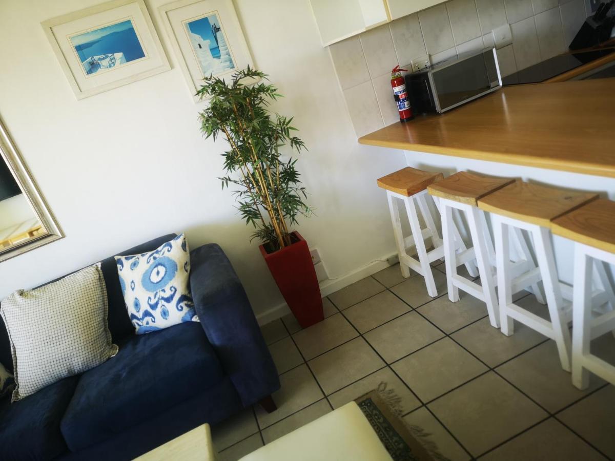 Cape Town Family Beachfront Apartment Leisure Bay Экстерьер фото