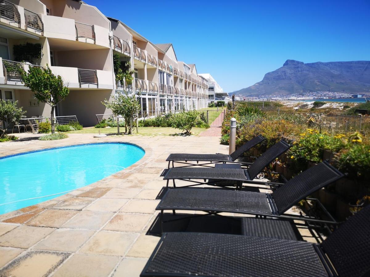 Cape Town Family Beachfront Apartment Leisure Bay Экстерьер фото