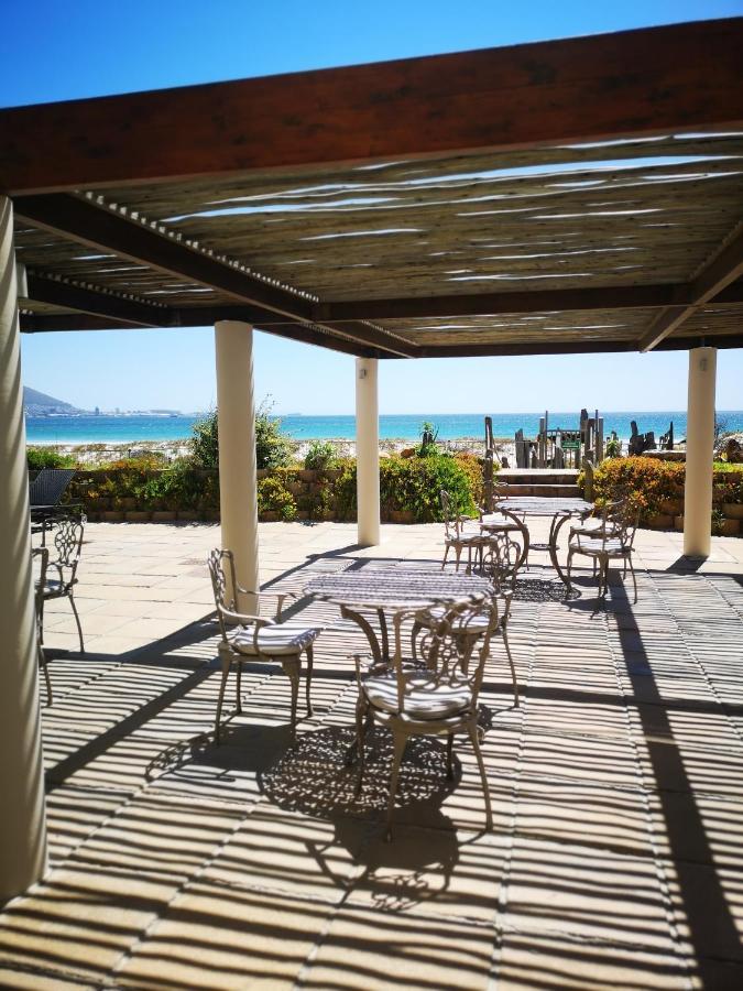 Cape Town Family Beachfront Apartment Leisure Bay Экстерьер фото