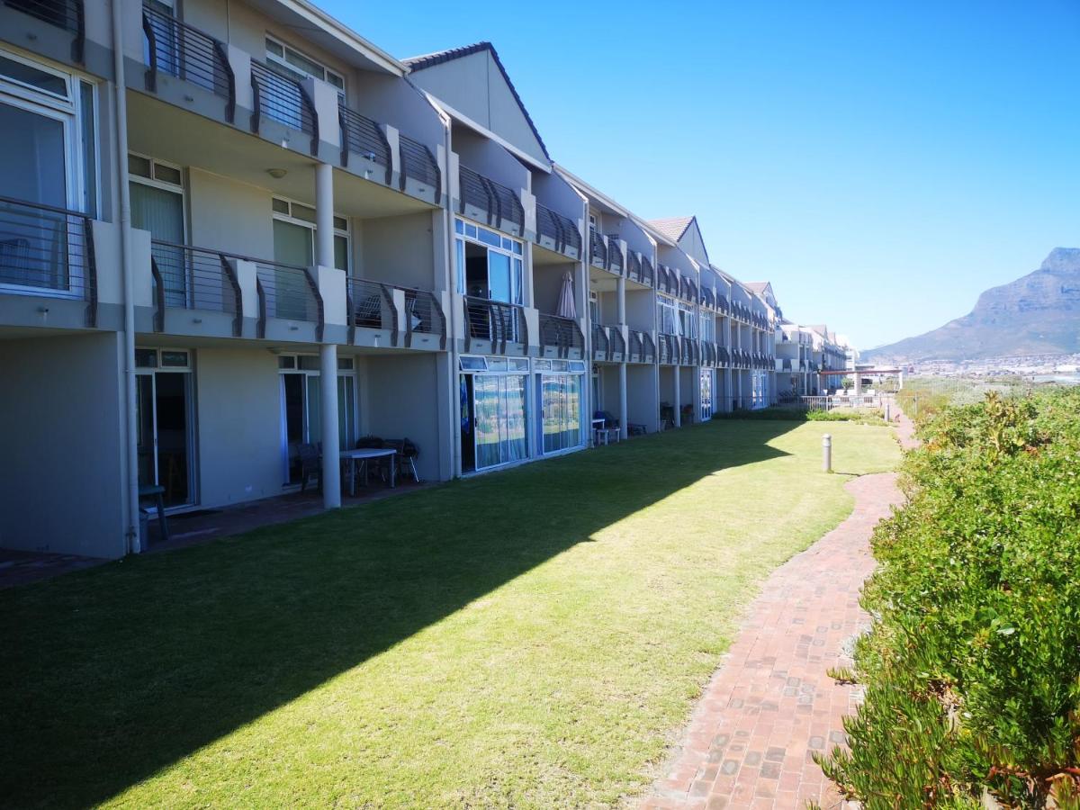 Cape Town Family Beachfront Apartment Leisure Bay Экстерьер фото
