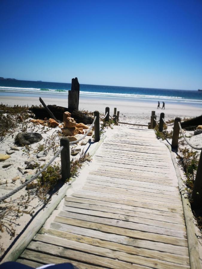 Cape Town Family Beachfront Apartment Leisure Bay Экстерьер фото